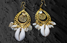 Load image into Gallery viewer, &quot;Golden Eye&quot; Chandelier Earrings
